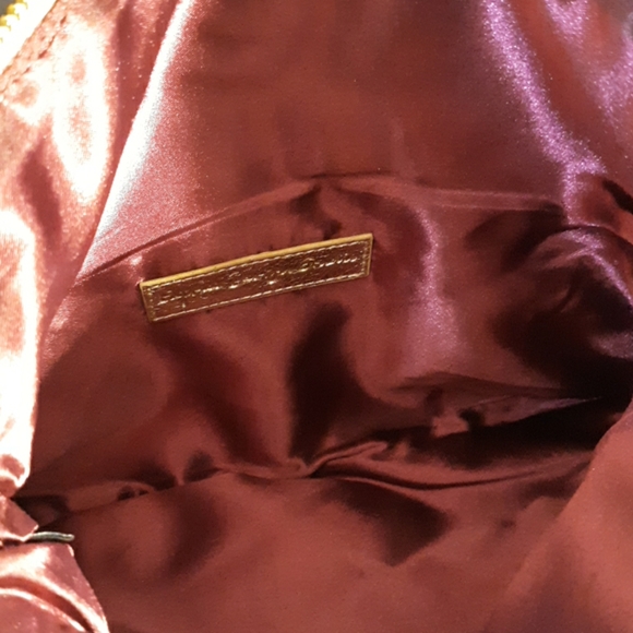 Express Design Studio Makeup Bag - Picture 4 of 4